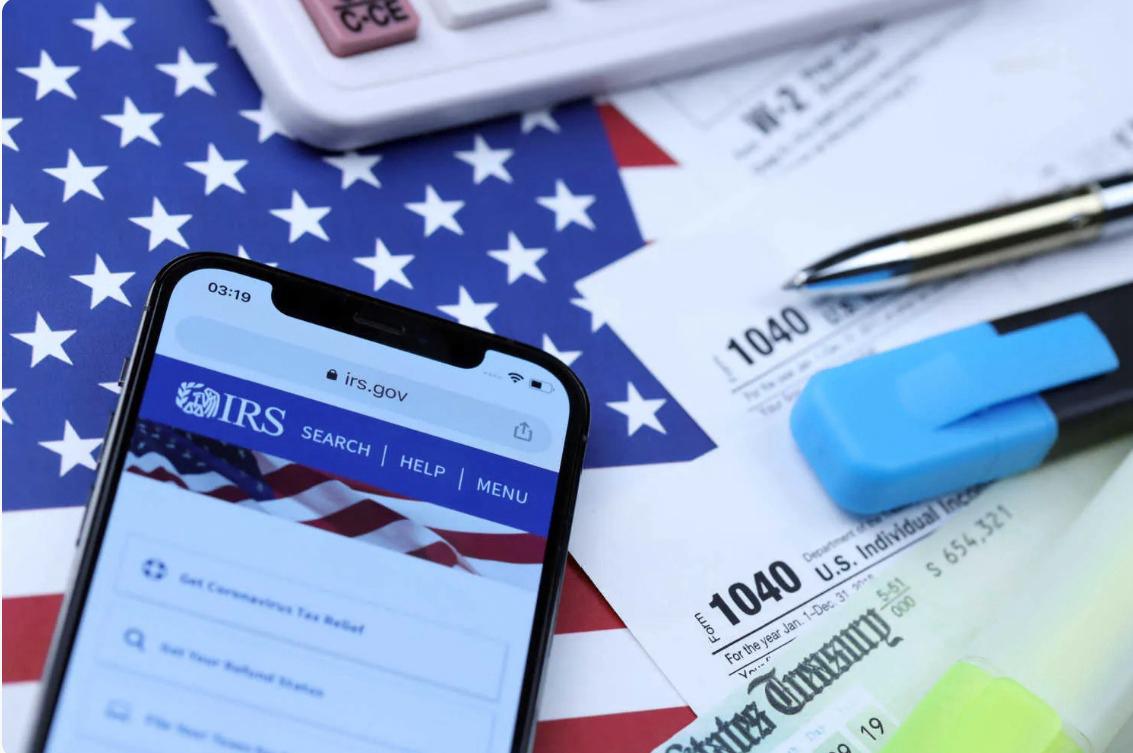 Preparación de Impuestos y Contabilidad - Serviplus Corp